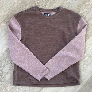 Comfy long sleeve shirt two toned